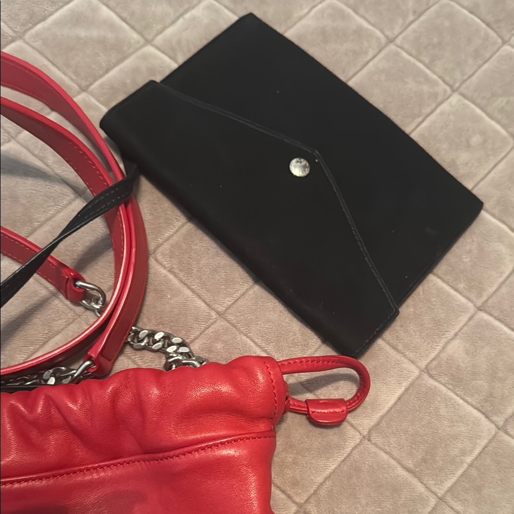 Saint Laurent Red Teddy Crossbody Bag - Picture 5 of 12
